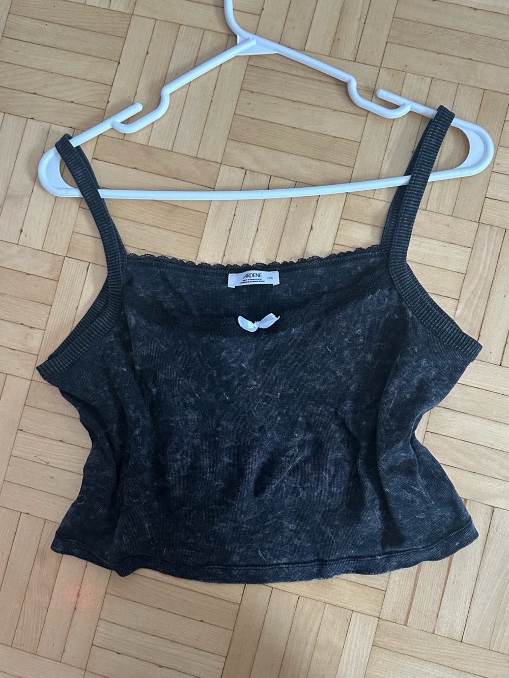 Black Marble-Effect Cropped Tank Top